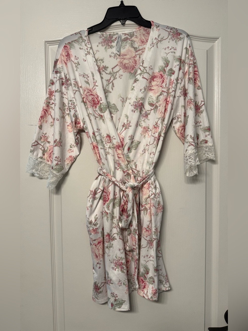 Flora Nikrooz Floral Wrap Robe Small Lace Trim Pockets Romantic Cottagecore
